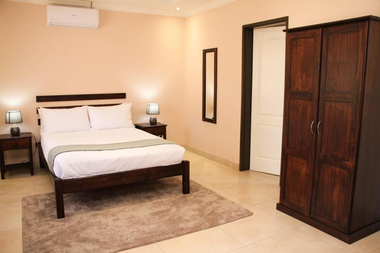 My Home Bed And Breakfast Mogoditshane Εξωτερικό φωτογραφία