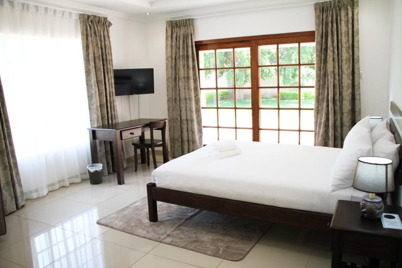 My Home Bed And Breakfast Mogoditshane Εξωτερικό φωτογραφία